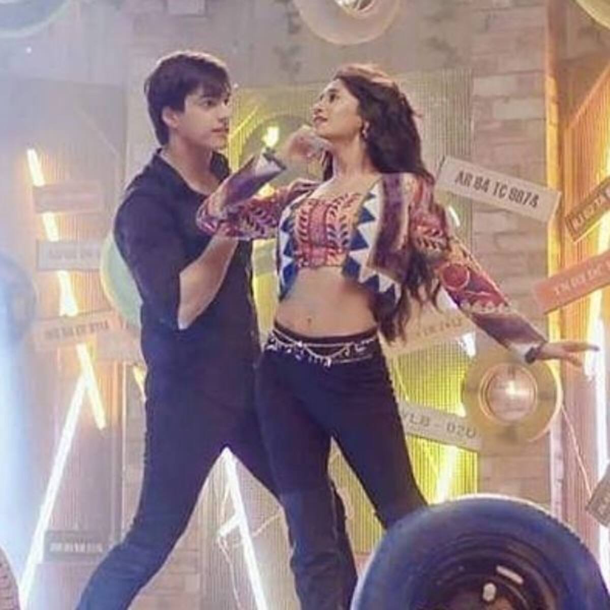 Yeh Rishta Kya Kehlata Hai Mohsin Khan And Shivangi Joshi Aka Kartik Naira S Performance On Madhuri Dixit S Song Is Brilliant See more ideas about shivangi joshi instagram, kartik and naira, cute couples. yeh rishta kya kehlata hai mohsin khan