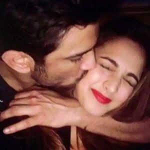 Kissing kiara advani hugging alia bhatts friend these 10 pics of