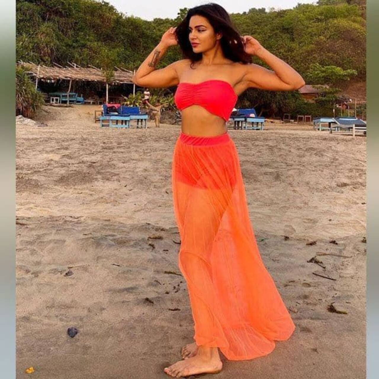 Naagin actress Aashka Goradia's beach photoshoot is all things HAWT