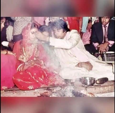 On The Occasion Of Amitabh Bachchan And Jaya Bachchan's 47th Wedding ...