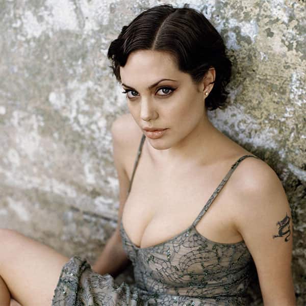 Angelina jolie sexy photos