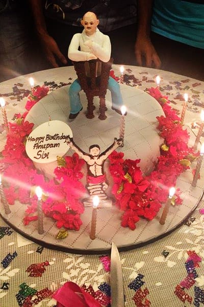 Varun Dhawan, Kiara Advani, Anil Kapoor Celebrate Raj Mehta's Birthday |  Filmfare.com