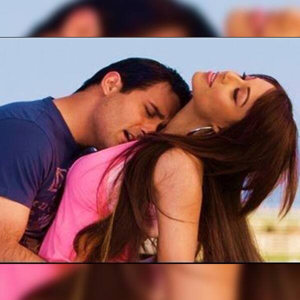 Atif Aslam Pehli Nazar Mein Mp3 Atif Aslam Pehli Nazar Mein Mp3