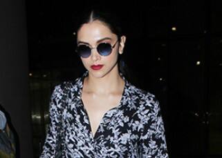 Deepika Padukone was no in mood to smile for the paparazzi at the airport