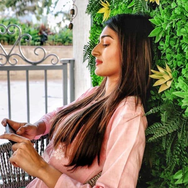 Lockdown Diaries Erica Fernandes S Quarantine Time Includes Yoga Games And Sketching Erica jennifer fernandes on instagram: lockdown diaries erica fernandes s