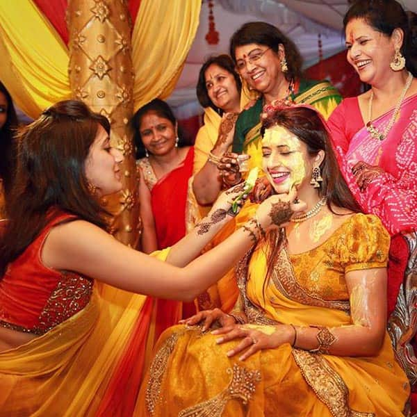 Divyanka Tripathi wedding: Bride and groom's pics from…