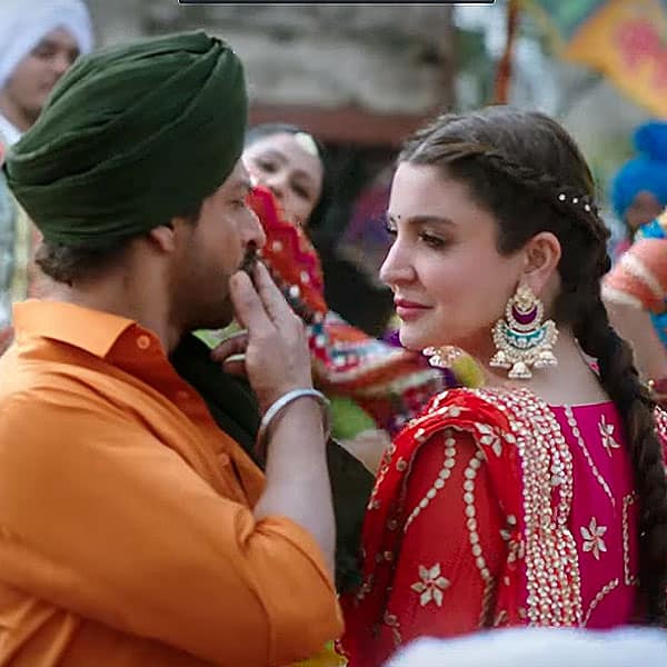 Jab Harry Met Sejal song Butterfly Shah Rukh Khan and Anushka Sharma’s folk song has a typical