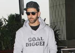 Kaabil stars Hrithik Roshan and Yami Gautam twin in black and grey at the airport