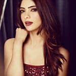 Kasautii Zindagii Kay actress Erica Fernandes turns photographer and captures co-star Pooja Banerjee