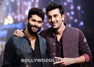 Lakme Fashion Week 2016: Ranbir Kapoor looks dishy in a traditional avatar as he walks for Kunal Rawal!