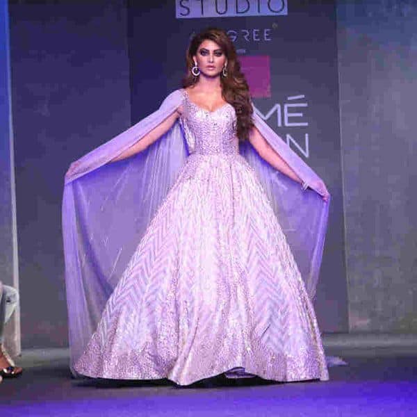 Lakme Fashion Week 2019: Urvashi Rautela Makes A Bold Yet Elegant Style ...