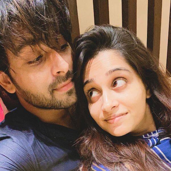 Lockdown diaries: Dipika Kakar and Shoaib Ibrahim's cozy selfies are ...