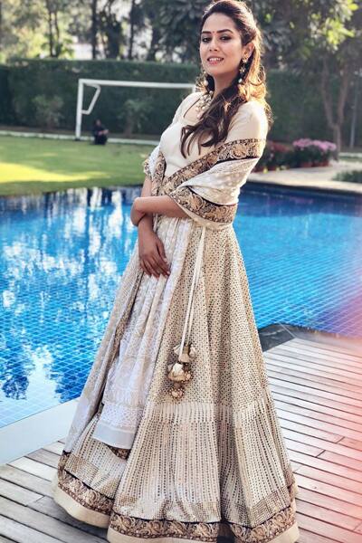 Shahid Kapoor And Mira Rajput Flaunt Their Penchant For Traditional Attires At A Wedding In The Capital