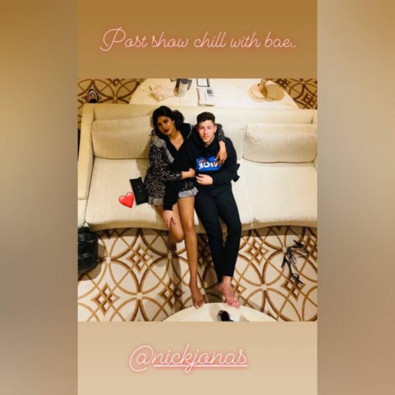 Priyanka Chopra and Nick Jonas' cozy pictures post the Jonas Brothers