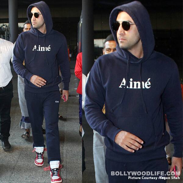 Ranbir Kapoor looks Damn Cool in Black Hoodie as he Spotted at