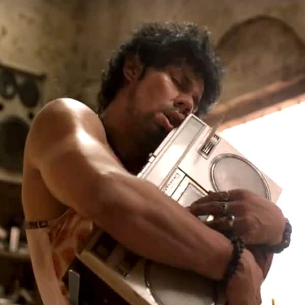 laal rang movie hot scene