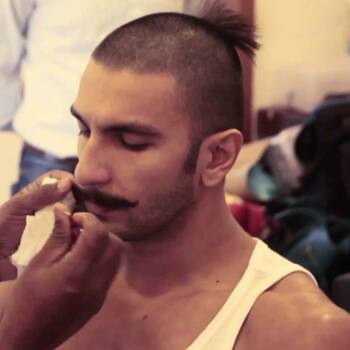 Ranveer Singh Face Shape, Hair Style, & Beard Shape