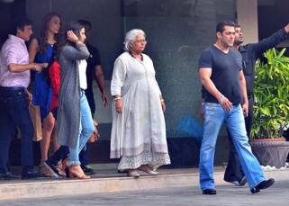Salman Khan spotted with his rumoured girlfriend Iulia Vantur at sister Arpita Khan's residence