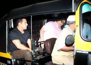 Salman Khan took a late night auto rickshaw ride after a Tubelight promotional event and we have it captured in these pics