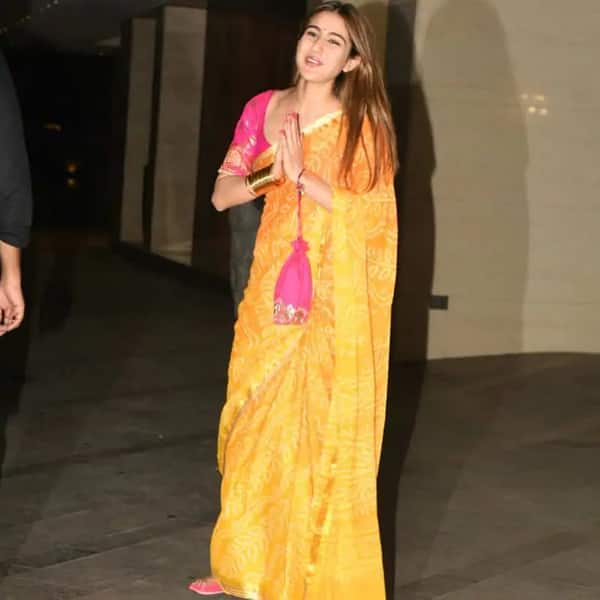 sara ali khan bandhani saree