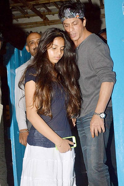 Daddy Shah Rukh Khan’s Dinner Date With Daughter Suhana In Pics