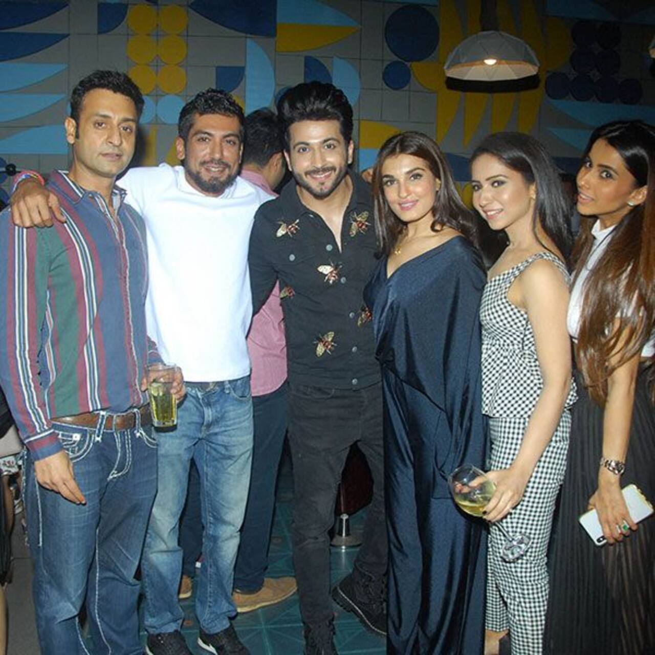 Dheeraj Dhoopar, Ravi Dubey, Tina Datta party hard at Shiny Doshi's ...