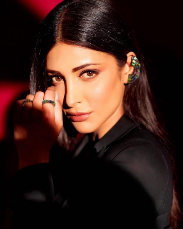 Shruti Haasan dishes out boss lady vibes while promoting Devi