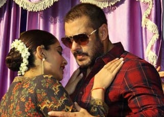 Sonam Kapoor and Salman Khan during PN Gadgil jewellers logo launch