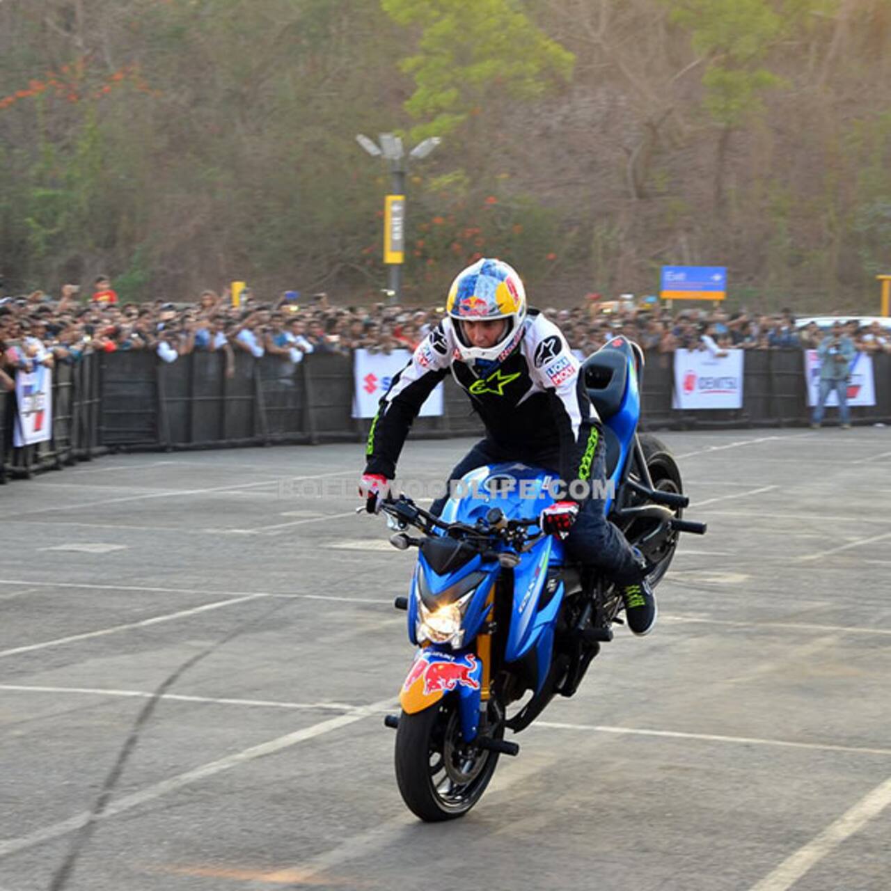 Salman Khan turns rider for a bike stunt event in Mumbai!