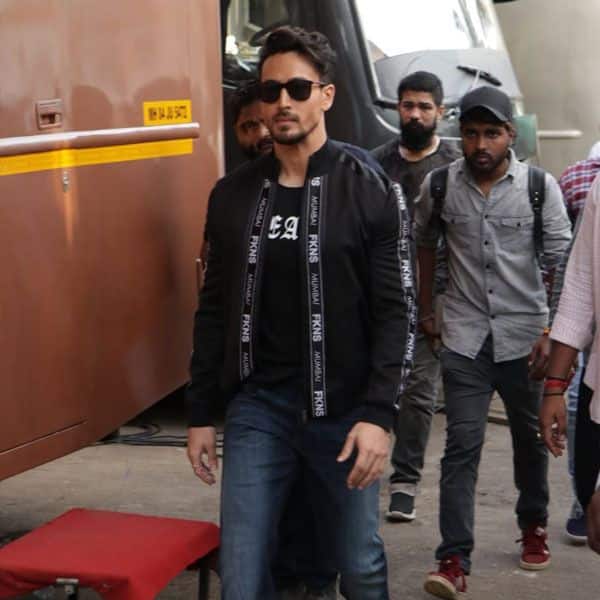 tiger shroff jacket price