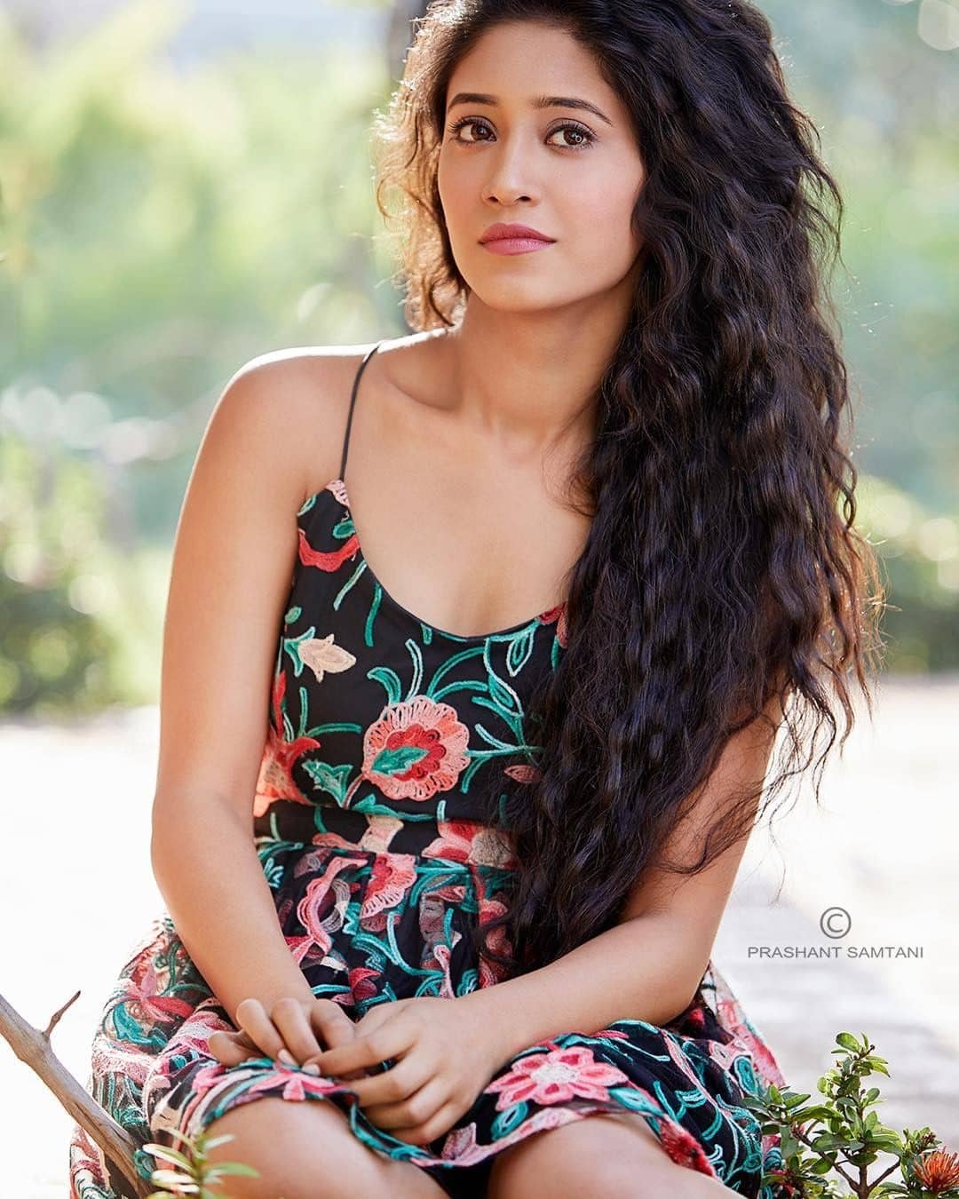 Stylebuzz: Shivangi Joshi aka Naira's Fashion BLUNDER!! | India Forums