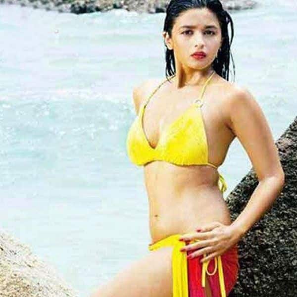 alia bhatt pink bikini